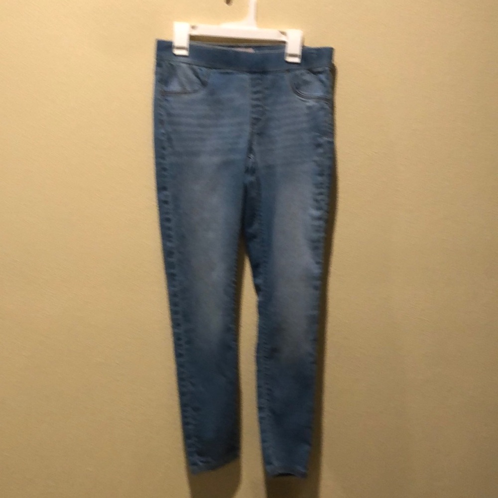 SO Light Wash Skinny Jeans